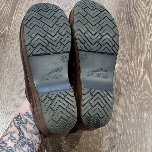 Dansko Classic Brown leather clogs size 37 - Picture 7 of 9